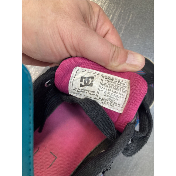 DC Girl's Chelsea SE Shoe - Blue Denim Chambray/White Dot/Pink Laces 302252 7.5 - Picture 7 of 8